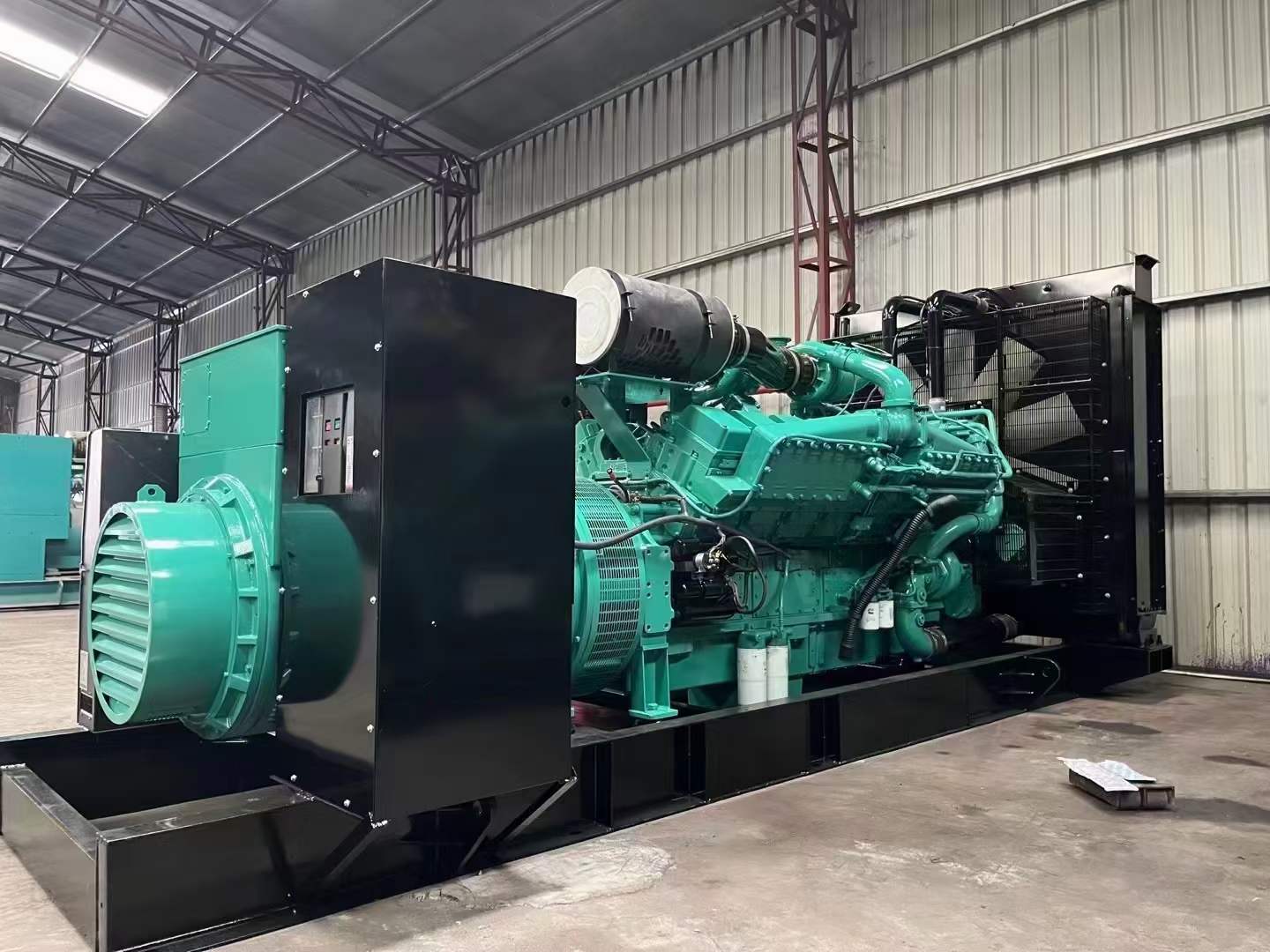庄河如何降低 800kW 柴油发电机输出电流的波动？