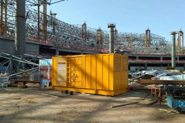庄河发电机出租如何判断空气滤清器是否需要更换？