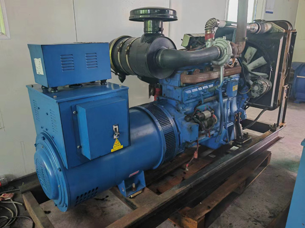 庄河100kW柴油发电机组使用多级机油有哪些优缺点？